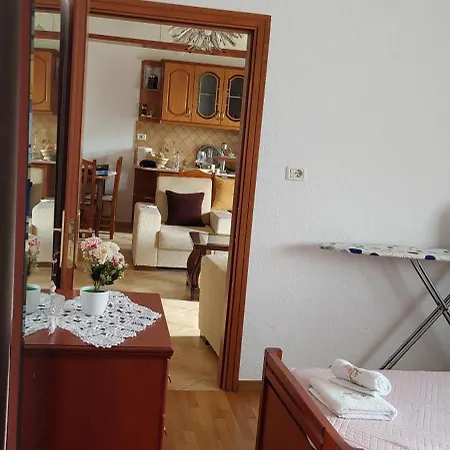 Apartmán Shehu Downtownn Gjirokastër